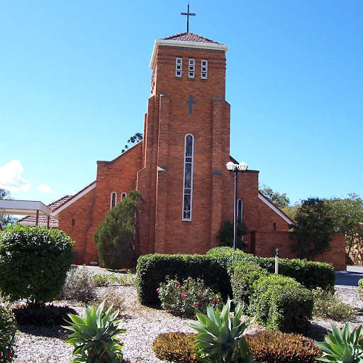 St Saviour's, Gladstone