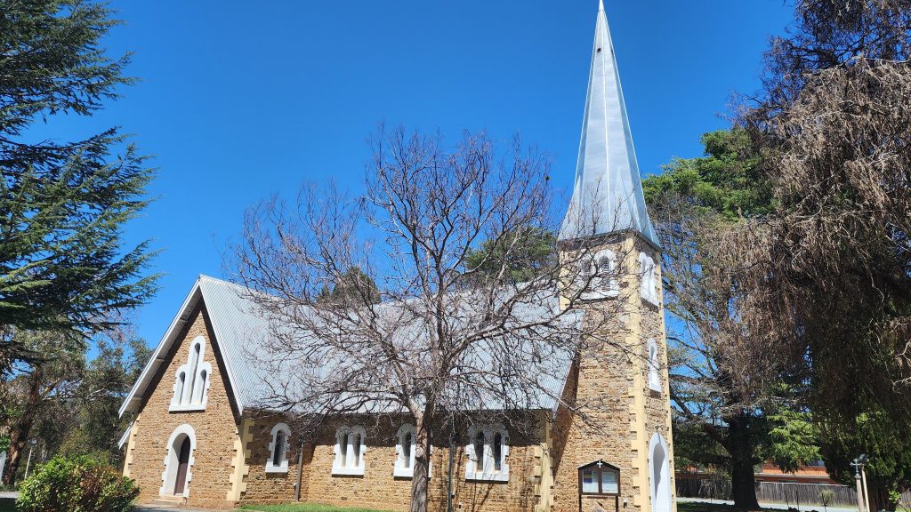 queanbeyan district anglican church